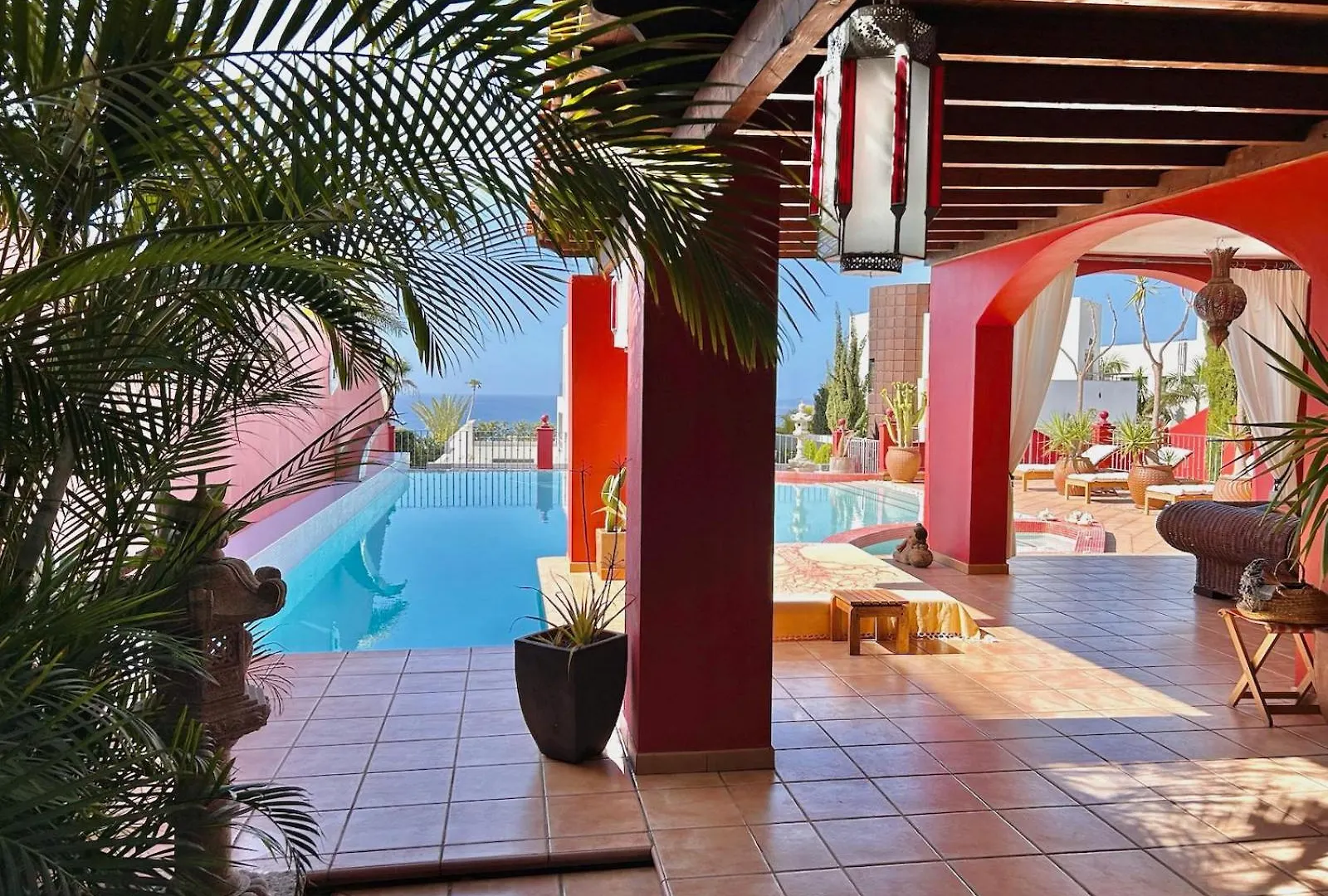 Red-House Villa Costa Adeje