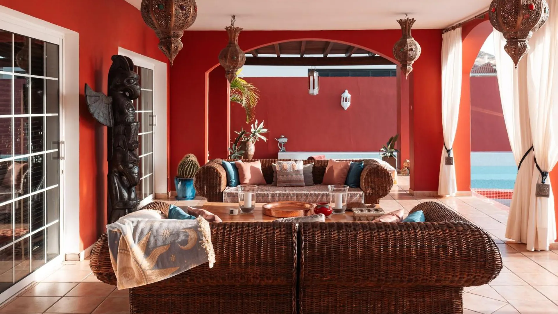 Red-House Villa Costa Adeje