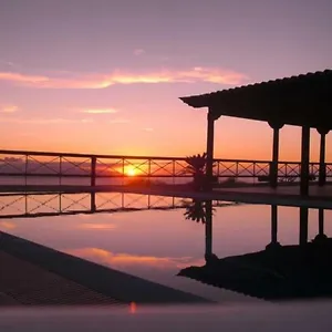 Villa Cercado Del Medio, Con Piscina Privada, Costa Adeje (Tenerife)